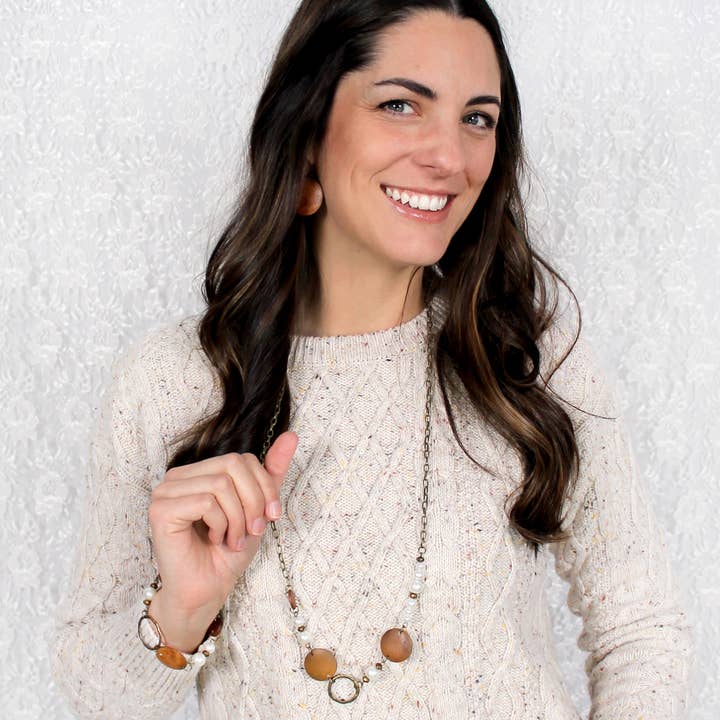 Seasons Jewelry - Wholesale Beaded bracelet - Wood Disc & Pearl Toggle Clasp Bracelet2