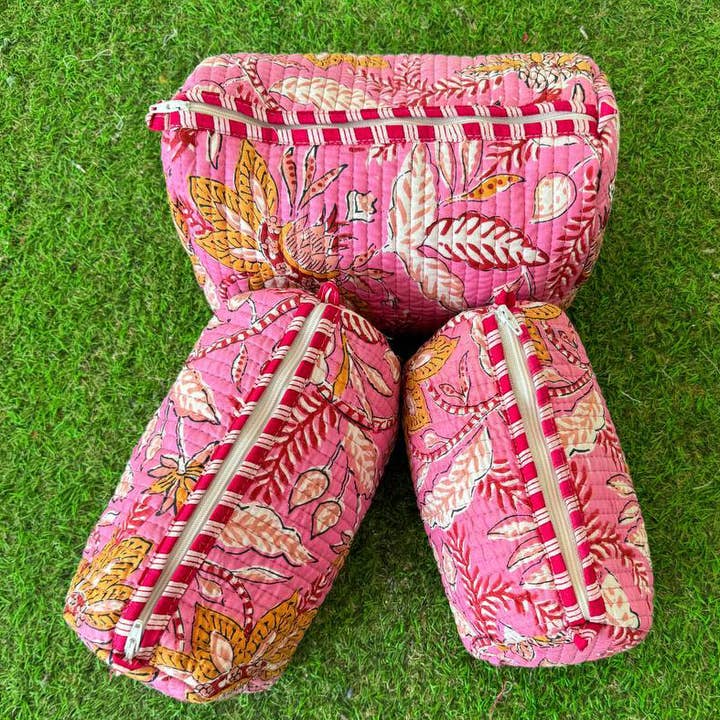 bhavnas boutique - Venta al por mayor Bolsa para maquillaje - Bolsa de maquillaje acolchada mediana con estampado de bloques, bolsas para cosméticos 0