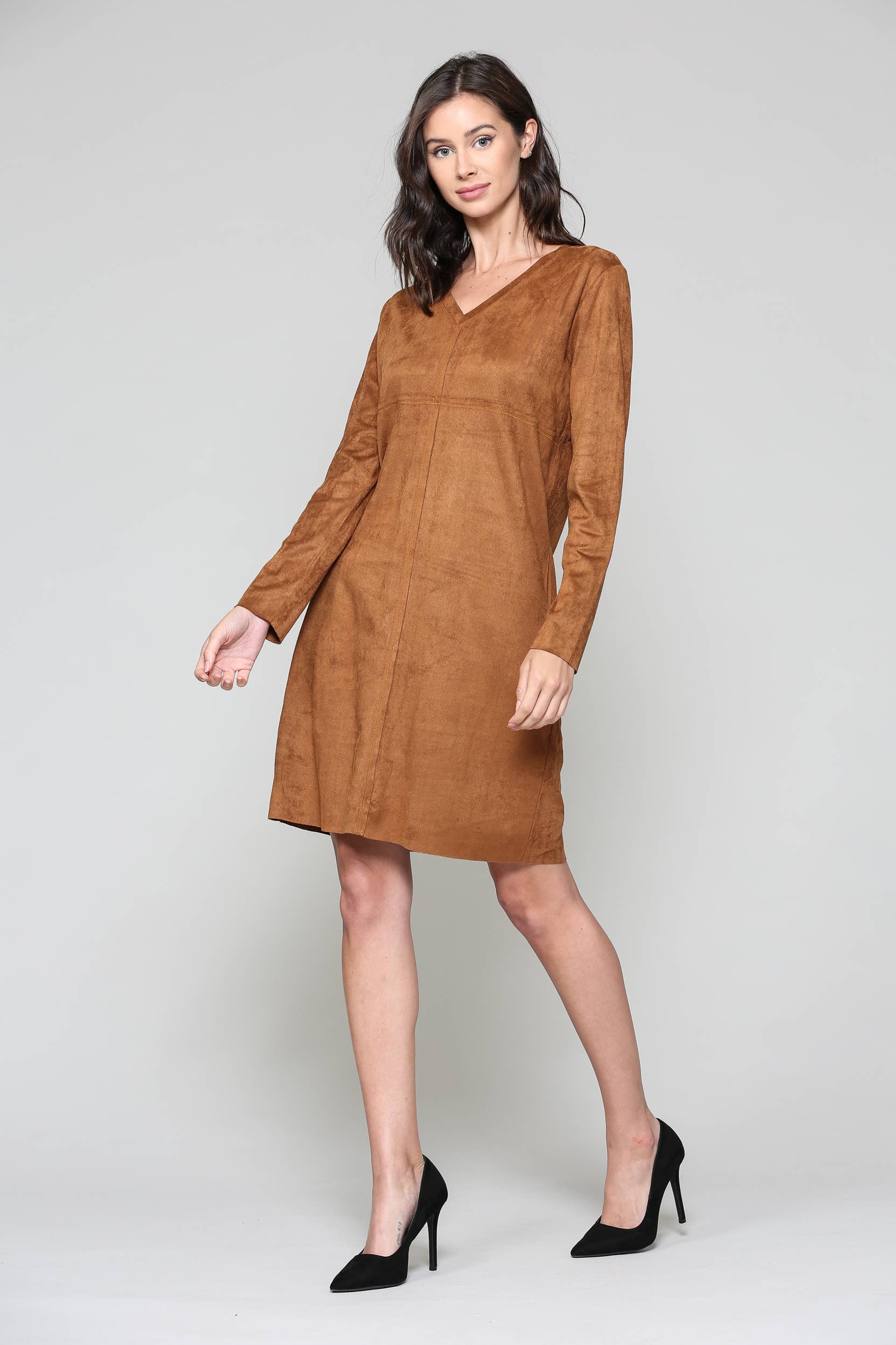 Joh Apparel – Vestido - Mulher por atacado – Vestido Aurora Stretch Camurça com Decote em V SEM Bolsos28