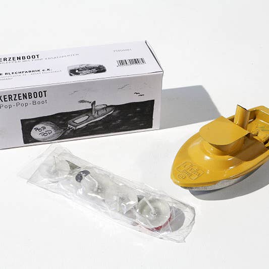 die Blechfabrik e.K. - Wholesale Classic toy – Kids - Pop pop boat with hut “hat boat” incl. 5 spare candles1