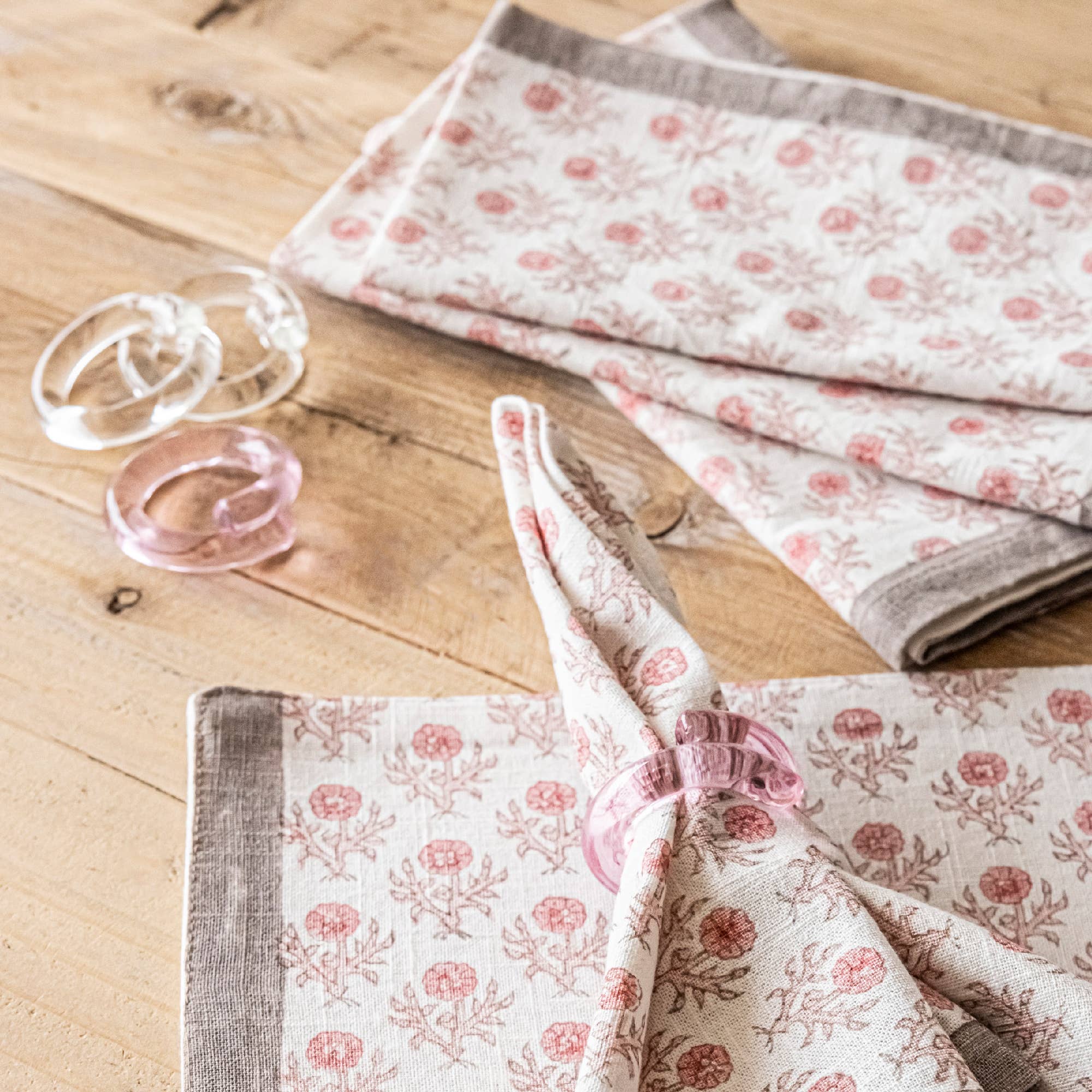 over&back - Wholesale Napkin Ring - Glass Napkin Rings – Hosting Essential – Set of 416