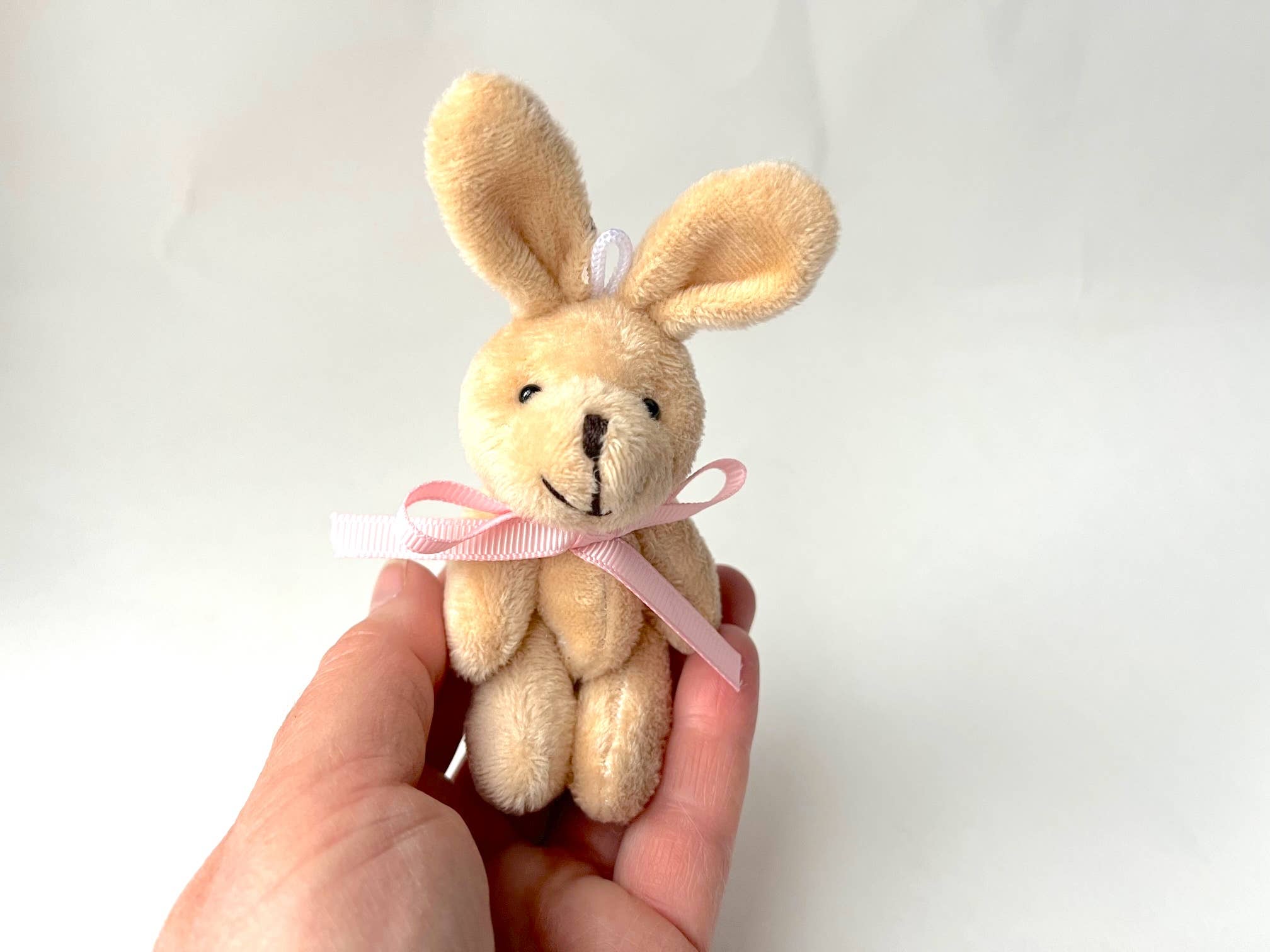 The Gifted Rat - Wholesale Stuffed/plush toy – Kids & baby - Small Plush Bunny Rabbit  (Pink bow) 1