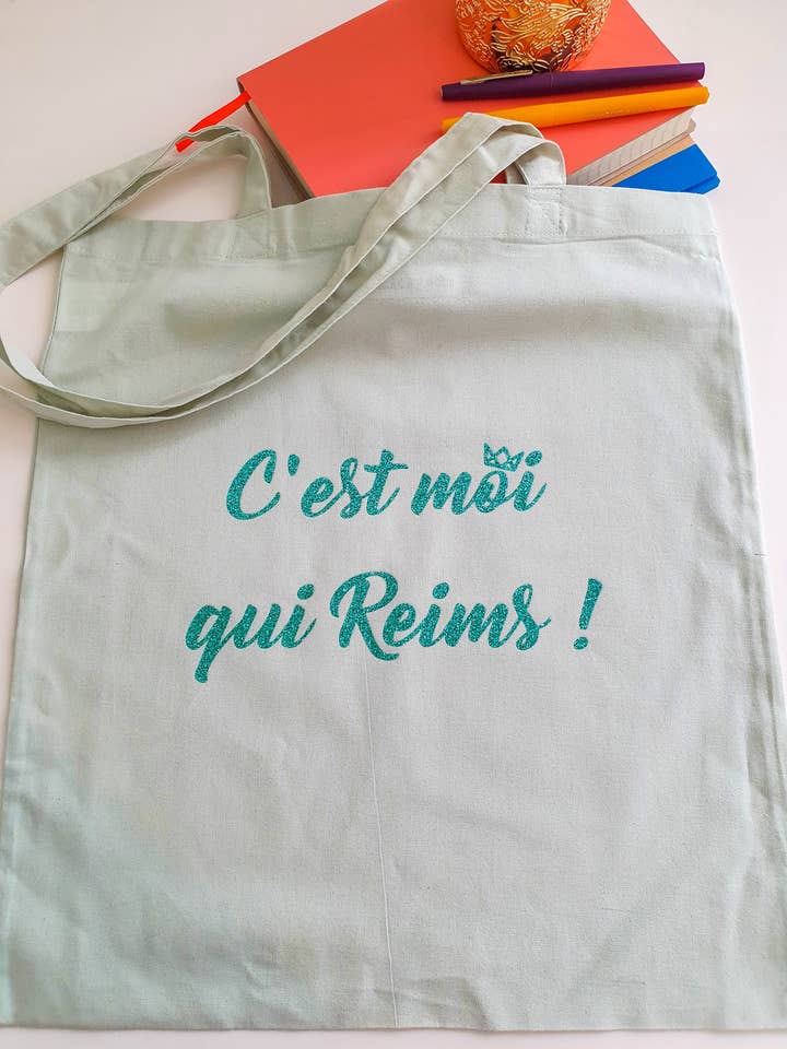 Tote bag “It's me who Reims!” Pastel green for wholesale by Sacré Rémois