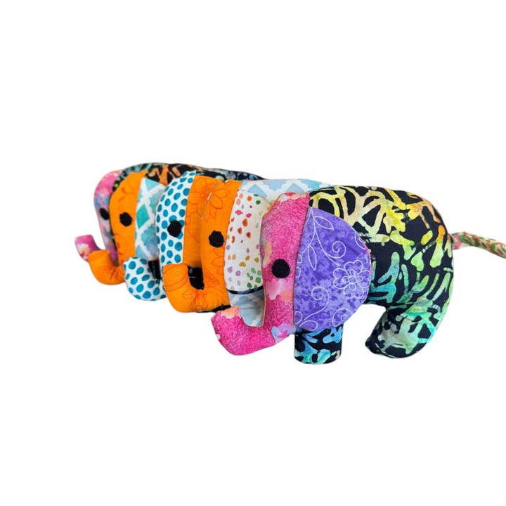 Éléphant Bébé Patchwork pour la vente par Haiti Fair Trade- Papillon Marketplace