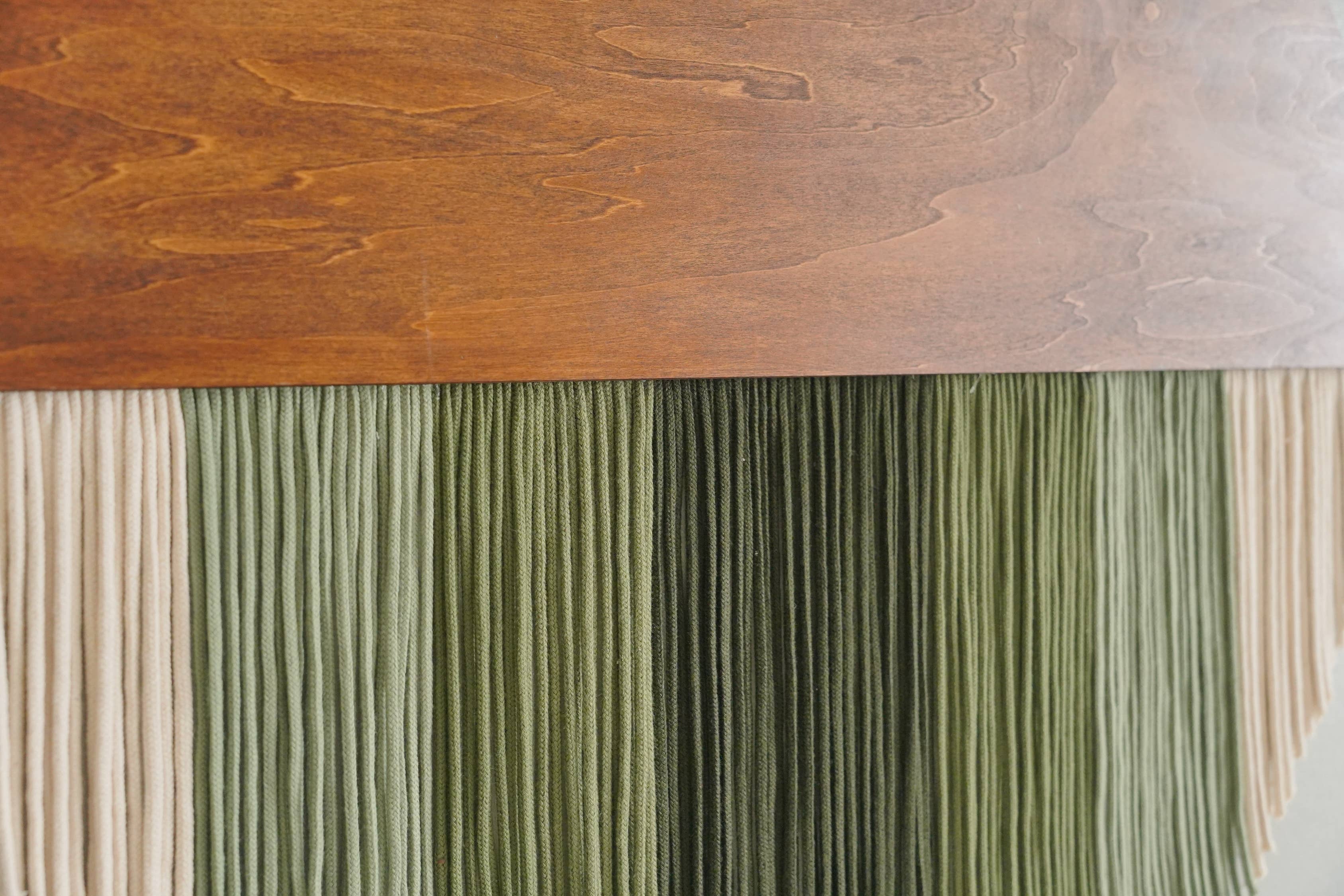 BeanDaikon - Wholesale Wall Accent - Boho Macrame Round Art Wall Hanging V0710