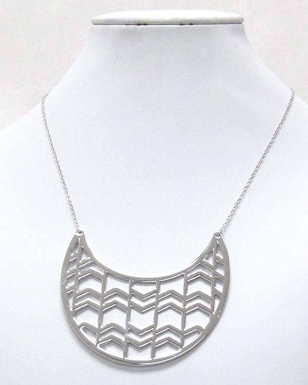 Jewelry Max - Wholesale Pendant/Charm Necklace - ( H915 ) GEOMETRIC NECKLACE