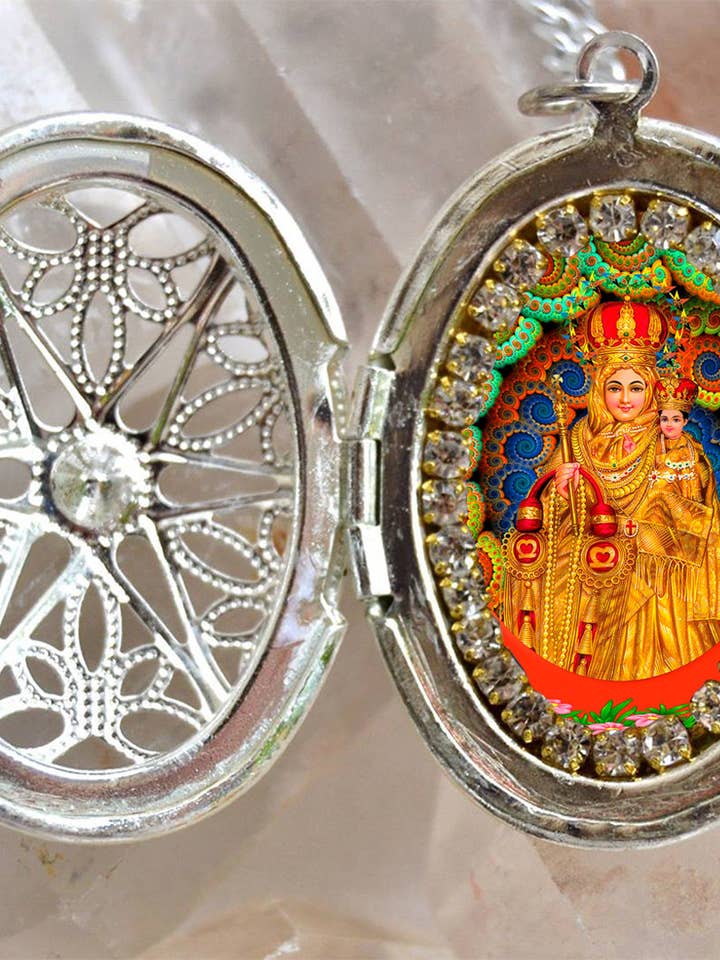 Collana con medaglione Madonna della Buona Salute Nostra Signora di Vailankanni, ciondolo con medaglia religiosa cristiana cattolica per la vendita all'ingrosso da parte di MariaSantissimaShop