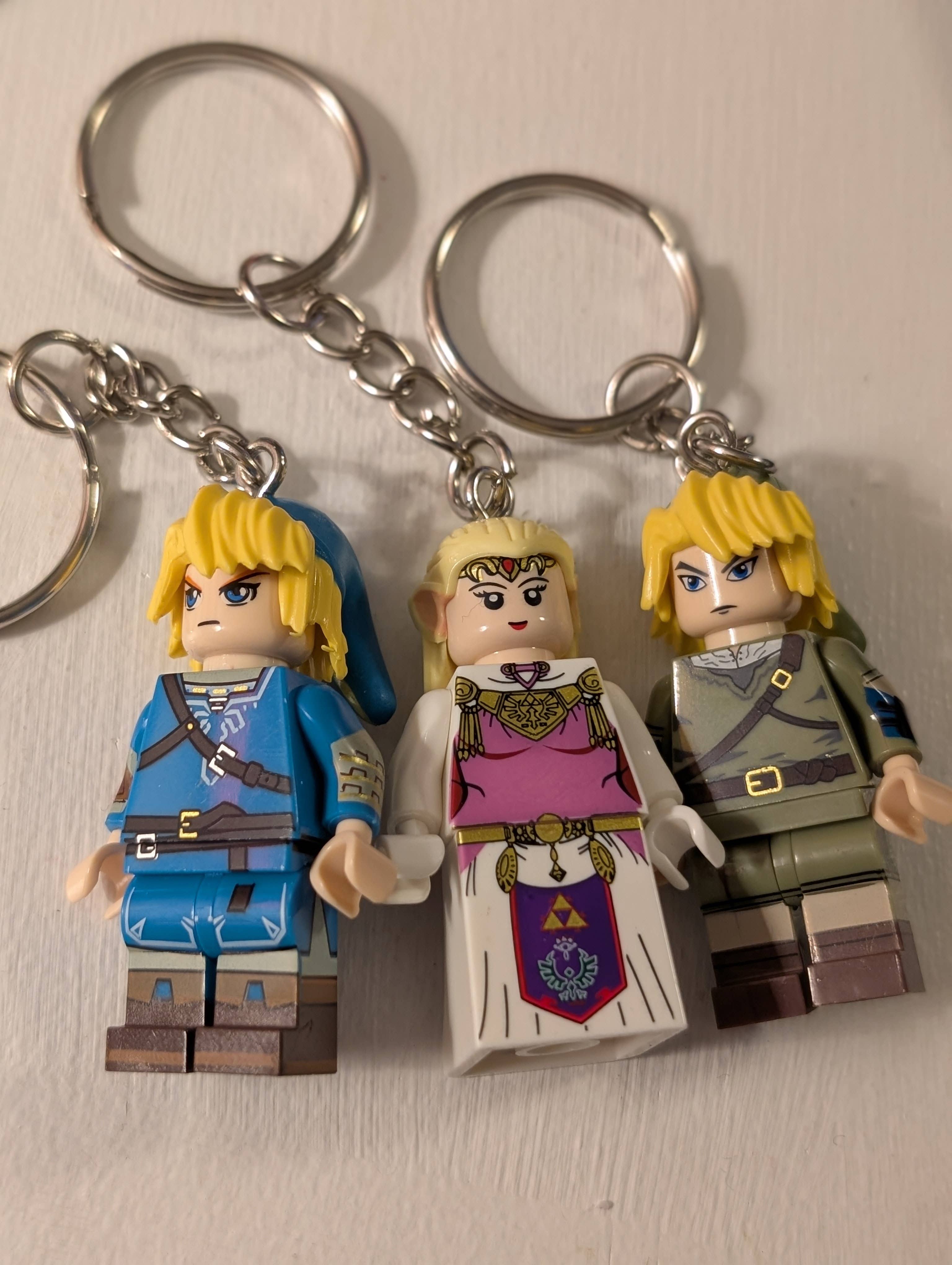 Con-Quest Crafts - Wholesale Keychain - Unisex - Video Game Character Mini-Figure Keychains12