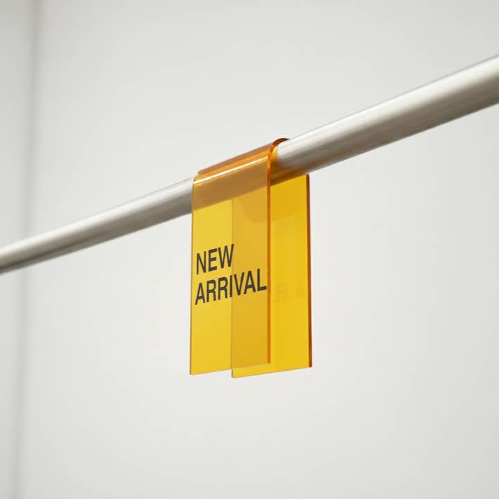 Signs and Mirrors - Vente Pancarte - #025 - Pince à étiquette pour portant à vêtements en acrylique transparent2