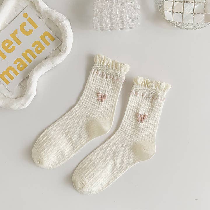 Funkyrel® Atzbranding Limited - Wholesale Socks - Women's - Rufia - White Rolled Edge Socks for Women