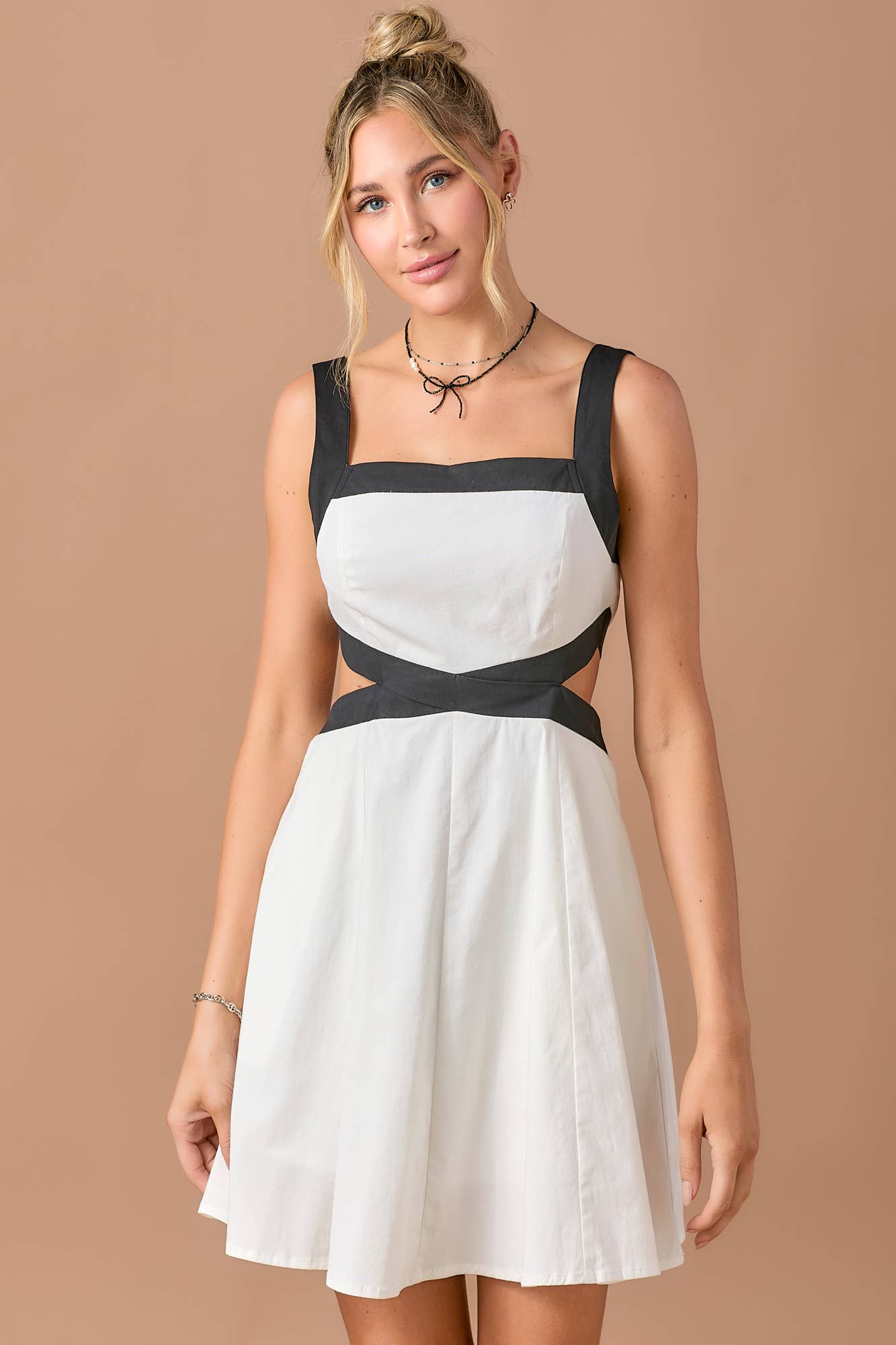 BABY PINK - Venta al por mayor Vestido - Mujer - Vestido con escote cuadrado24