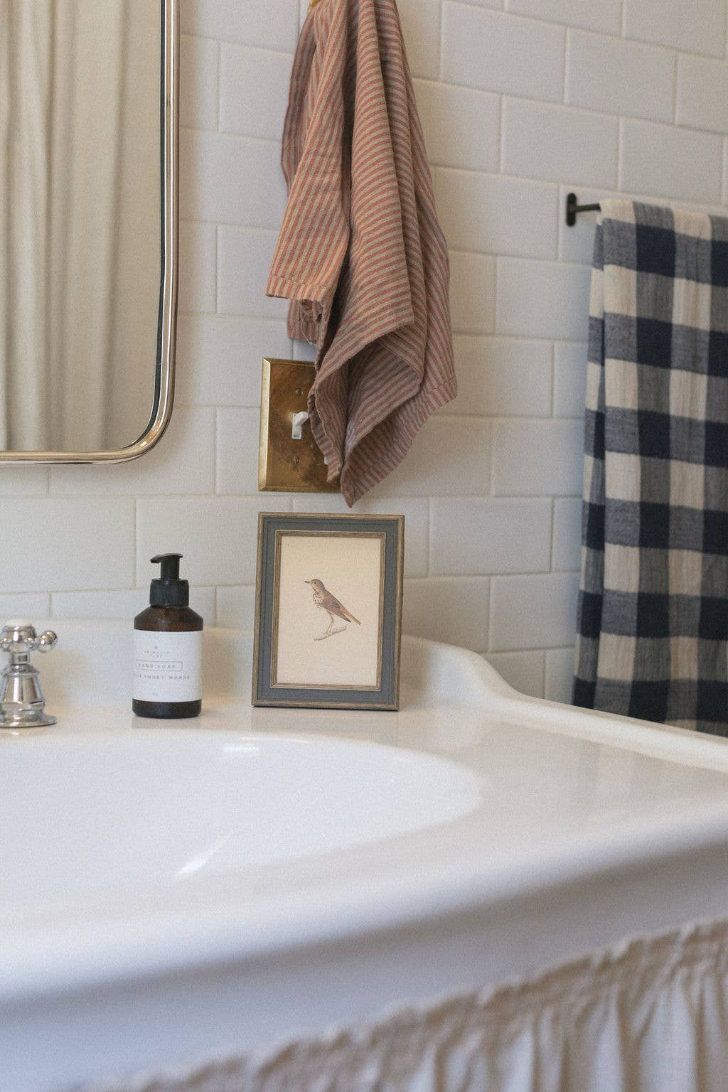 Petal Lane Home - Wholesale Wall Art Set - Bird Framed Antique Art2