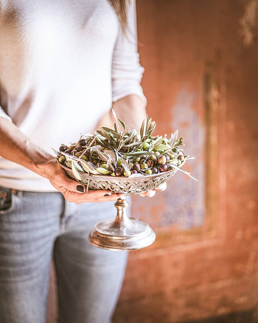 M5 Corporation - Wholesale Olive Oil - White Truffle Infused EVOO - 8.5oz (250ml)4