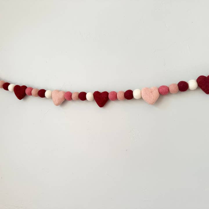 Wool Jamboree - Wholesale Bunting/Garland - Amy's Favorite Heart Garland5