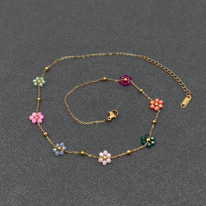 Mio Queena - Wholesale Pendant/Charm Necklace - 7 Color Glass Beaded Flowers 18K Gold Plated SS Necklace-FGS