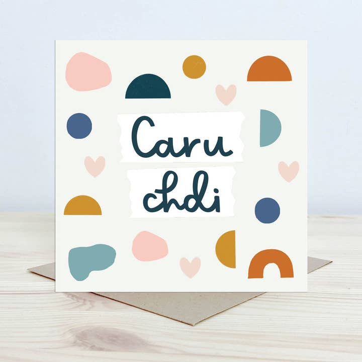 Cartão de amor galês 'Caru chdi' - Nansi Nudd por atacado de Draenog