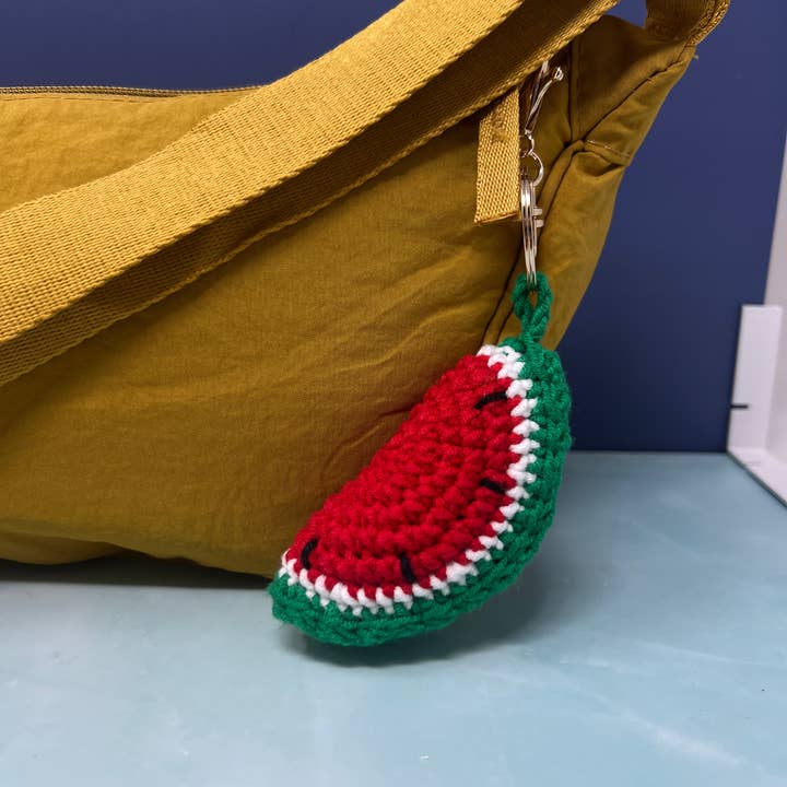 Crochet Watermelon Keychain – Handmade Fruit Charm with Gold Clip for Bags & Backpacks for wholesale by Rainbow Unicorn Birthday Surprise