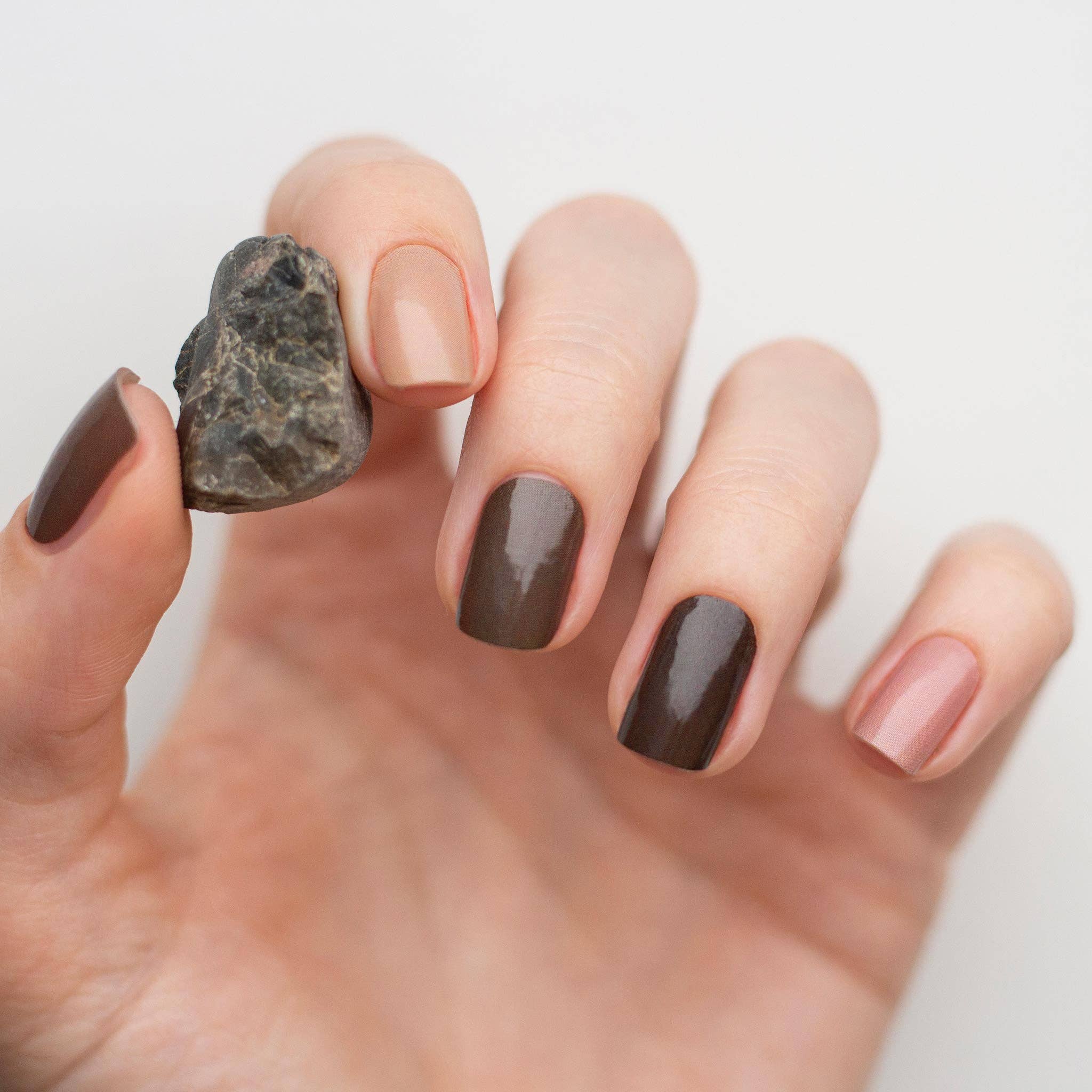 AVOA Beauty - Wholesale Nail Art/Decal - stoned3