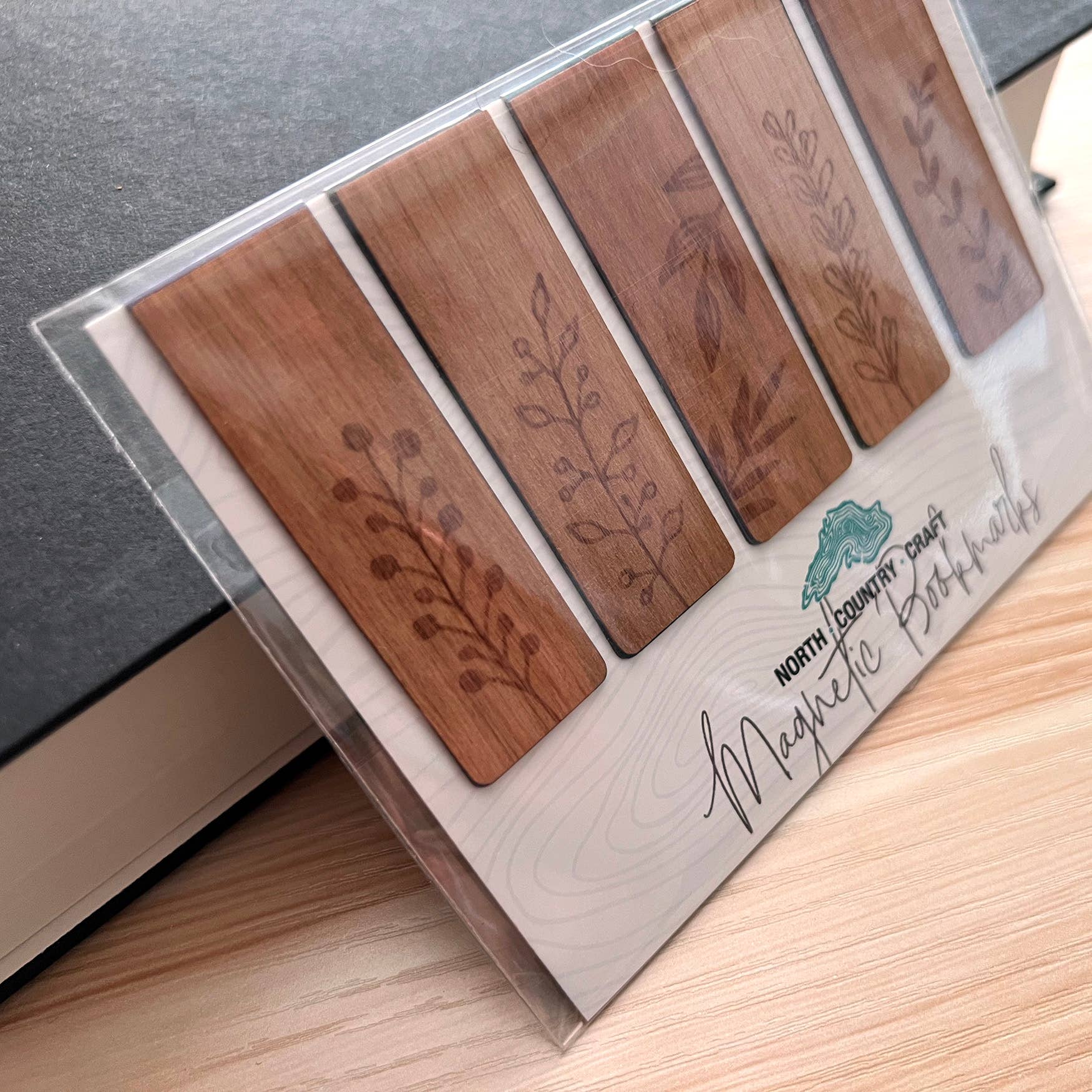 North Country Craft - Wholesale Bookmark - Floral Icons Magnetic Wooden Bookmarks5