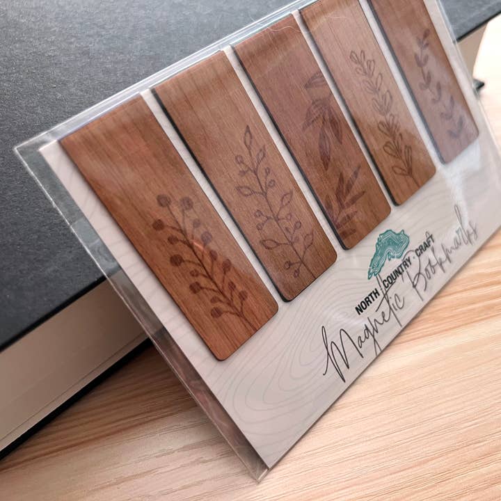 North Country Craft - Wholesale Bookmark - Floral Icons Magnetic Wooden Bookmarks5