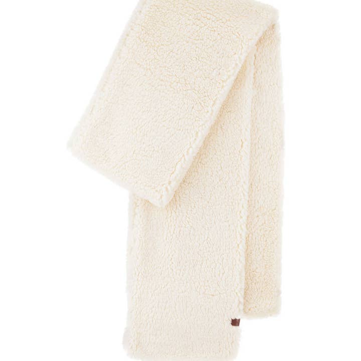 2031-02-9 TEDDY SCARF LINEN and other Purchase Wholesale bici usate. Free Returns & Net 60 Terms on Faire trending on Faire.