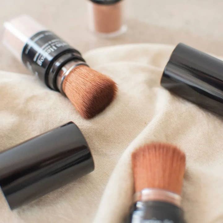 Karin Herzog – wholesale Make-up setting spray/powder – Egyptian Earth Face Powder: Magic Fair