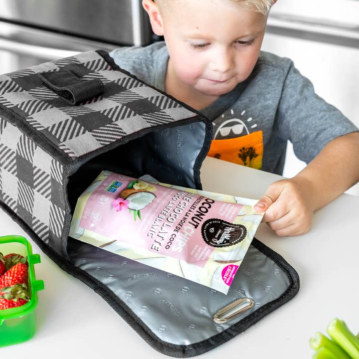 Healthy Crunch - Wholesale Chips - White Choco'Latte Coconut Chips5