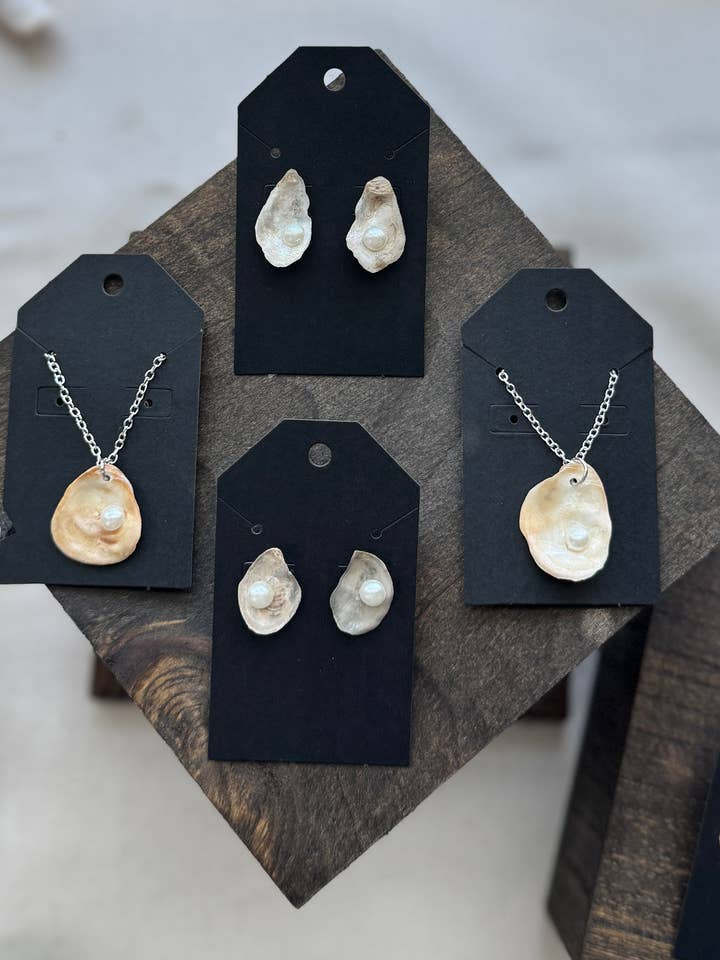 Oyster Shell Stud Earrings, 18K Gold Plated for wholesale by Ostella