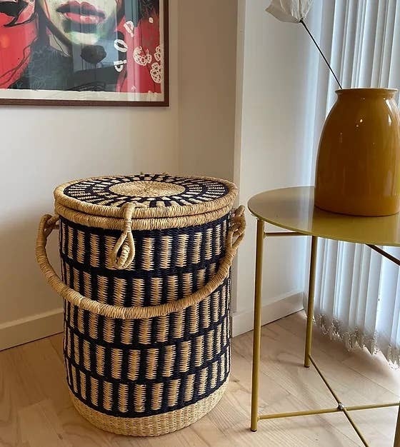 Tanga Baskets - Wholesale Laundry Basket - Bolga Laundry, Hampers Baskets - Black with Natural Pattern 1