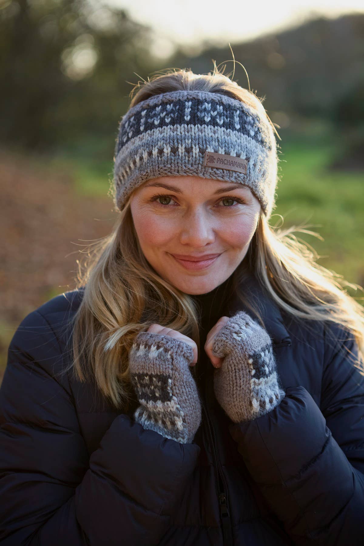 Natürlich Inveraray Merino-Woll-Fair-Isle-Strickstulpen Natur für den Großhandel auf Faire2