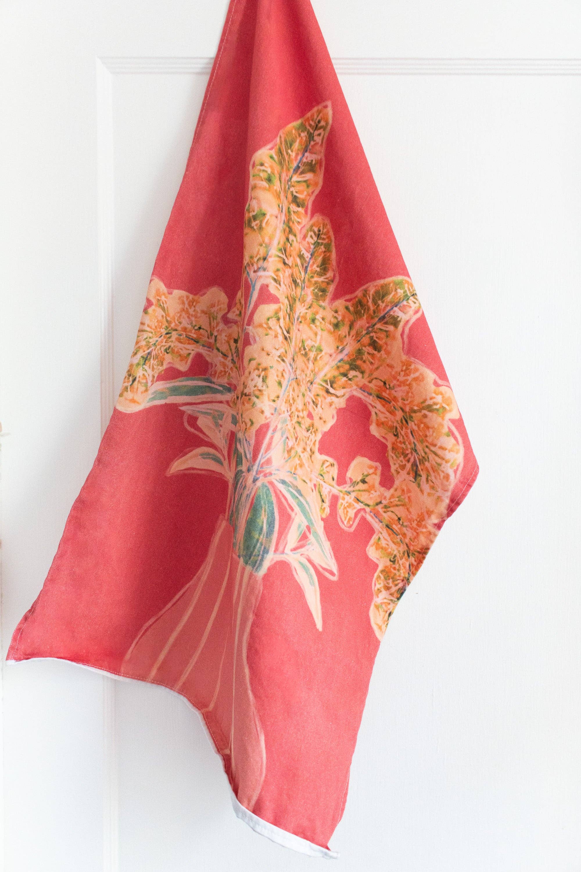 Gather Goods Co - Cards, Coasters, Tea Towels, Art, Mugs - Wholesale Dishcloth - Vase with Flowers Dish Towel1