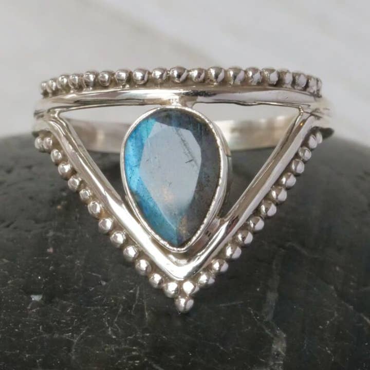 Sterling Silver Spotted Triangle Ring for wholesale by Baizaar