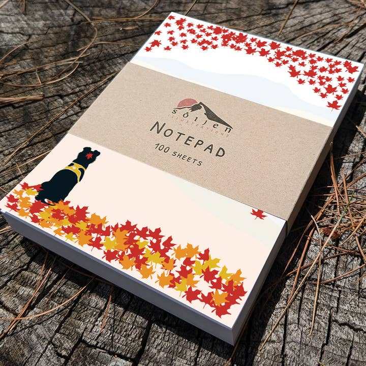 Bloc-notes de randonnée automnale pour chiots pour la vente par Soijen Illustrations