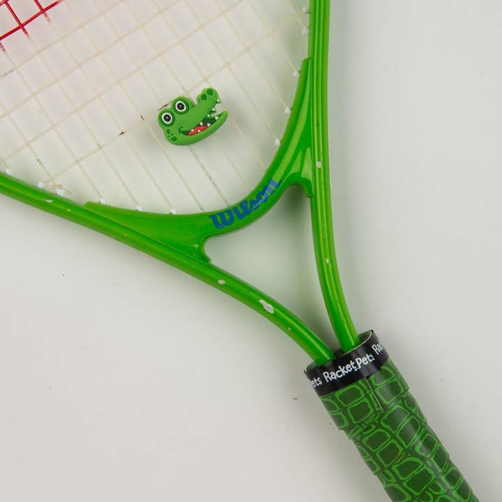 Racket Pets - Vente Accessoires de sport - Ruban adhésif vert alligator pour tennis et amortisseur assorti5