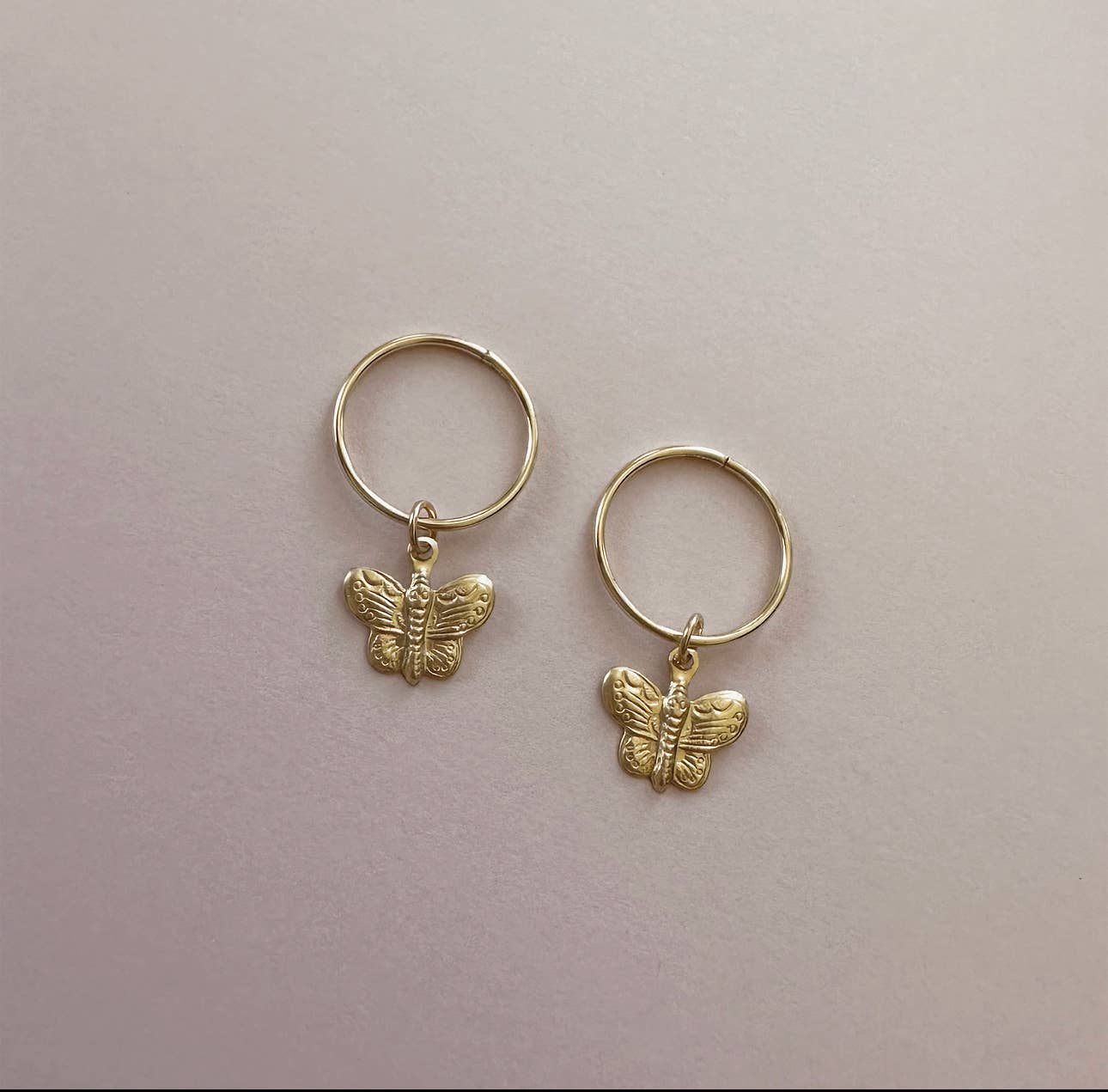 The General Collective - Wholesale Huggie Earrings - Skye Hoops1