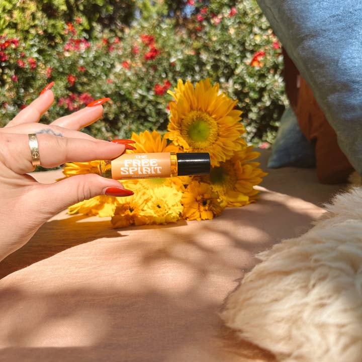 Ebb & Flow - Wholesale Essential Oil - The Free Spirit - Organic Rollerball Fragrance 4