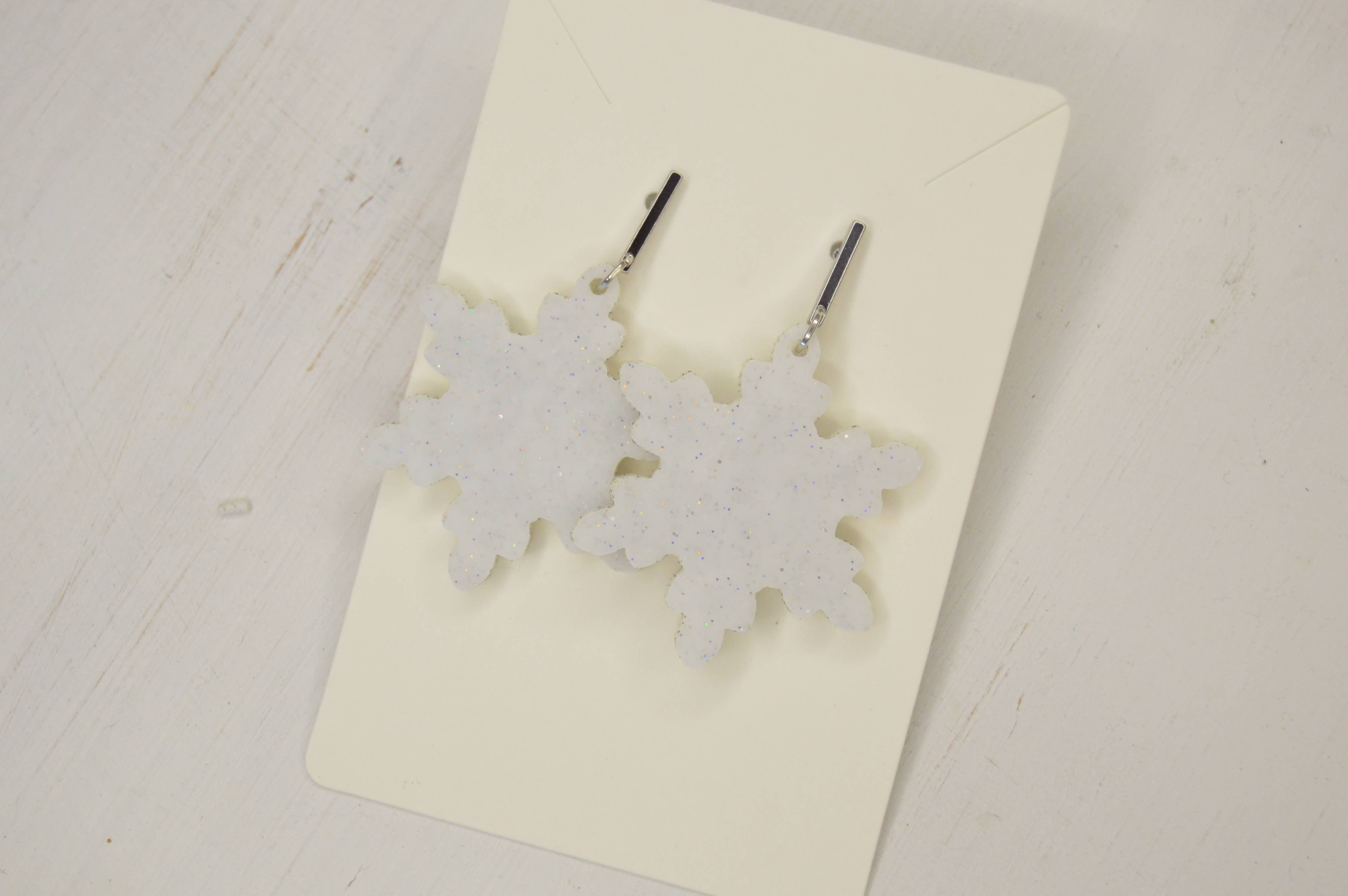 The Adorned Fox – wholesale Dangle earrings – Snowflake Glitter Earrings, Winter Acrylic Earrings5
