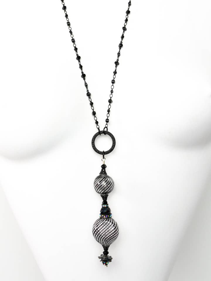 Bijoux faits main - Collier de perles vénitiennes vintage Della pour la vente par A Silk Purse