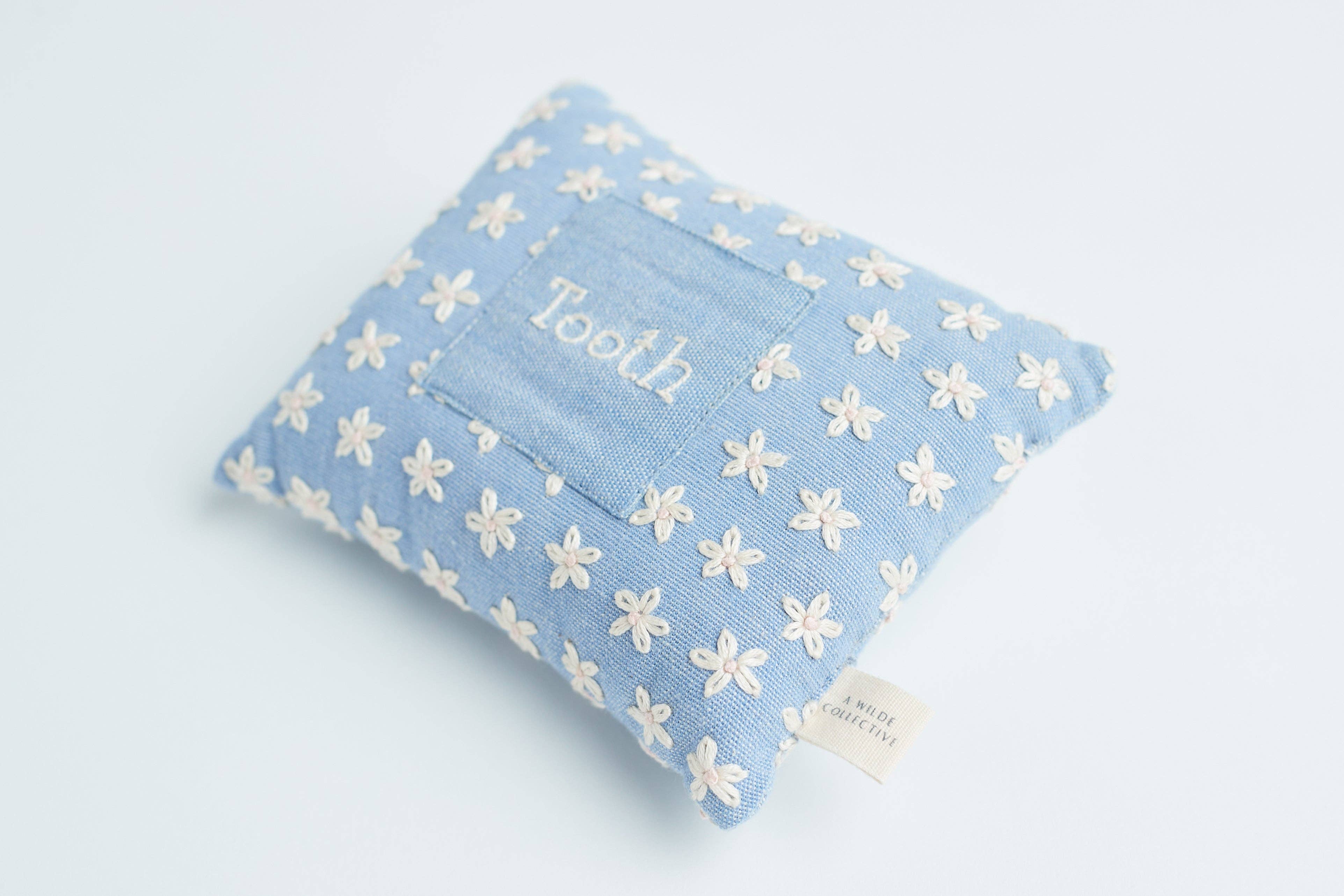 A Wilde Collective – Engroshandel Tandfe pude - Børn – Håndvævet blomster-puter til tandfeen1