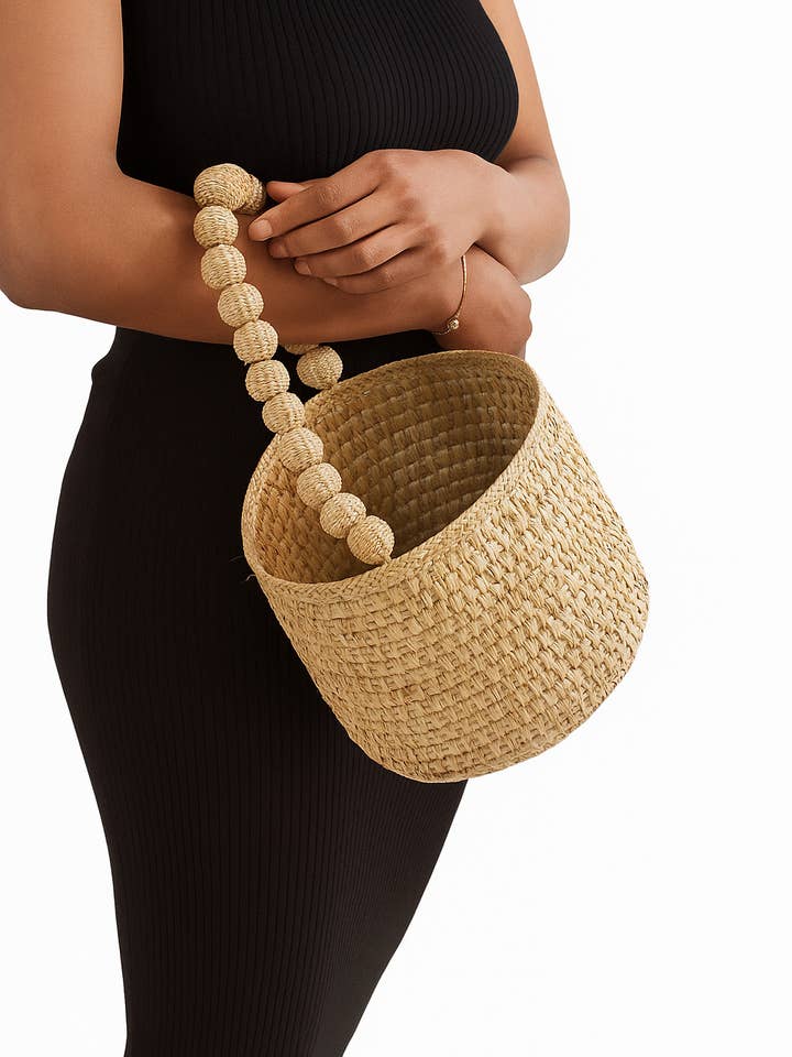 Bucket bag with chunky beaded handle Purse for wholesale by Ochabe