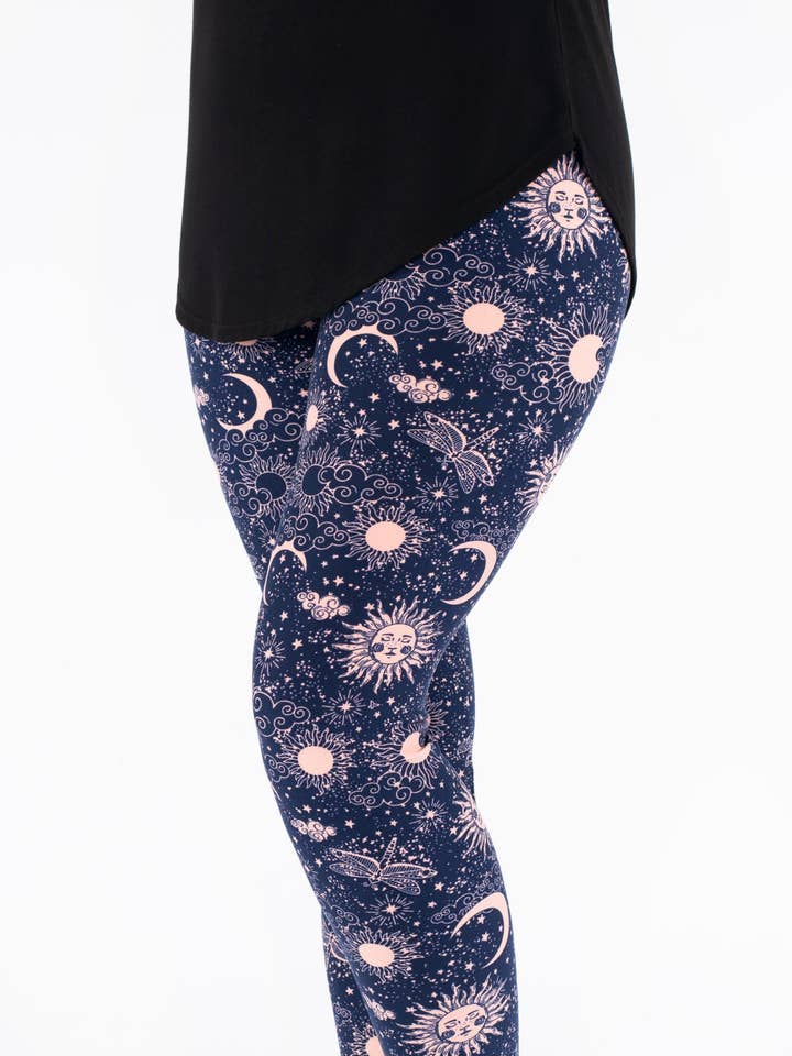 Cieli celesti per la vendita all'ingrosso da parte di SweetLegs Clothing Inc