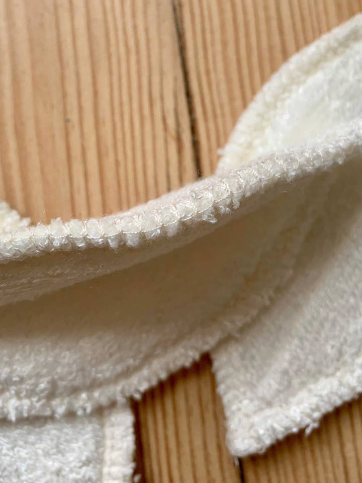 Interlabial petals for wholesale by PERDIÈME