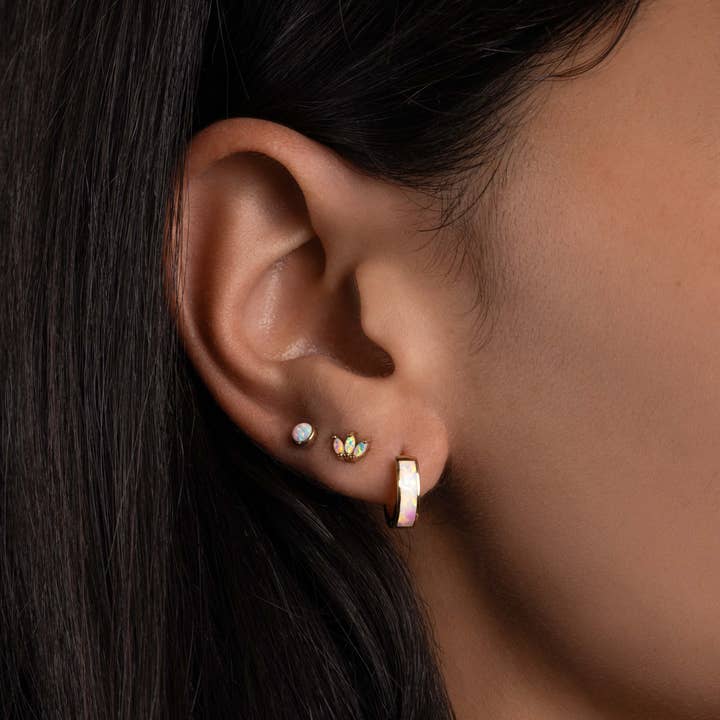 Sami Jewels – Brincos de pino por atacado – Pernos Pequenos Pétalas Opala3