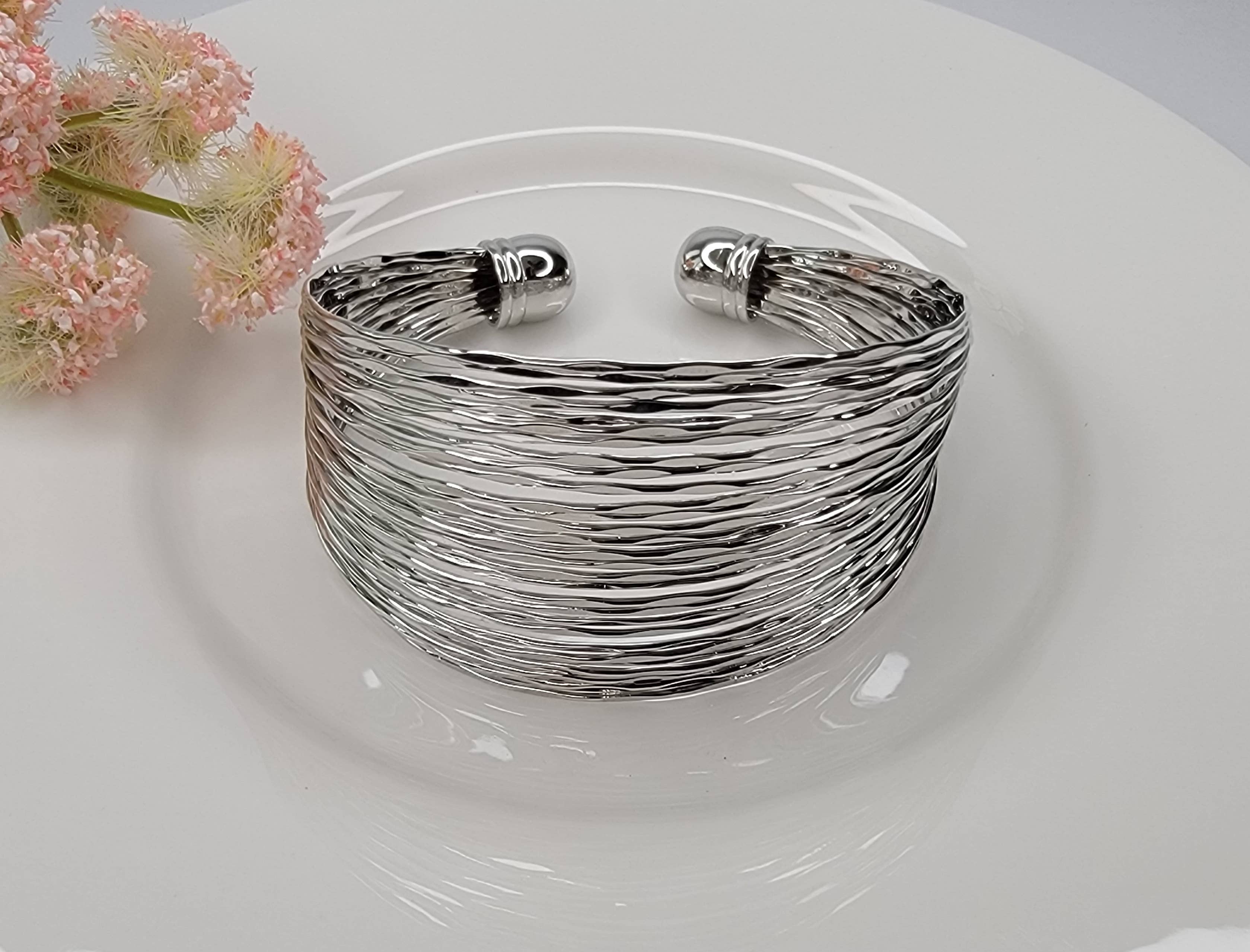 BETTYOH INC – wholesale Länkar och kedjearmband – FLERTRÅDIGT JUSTERBART ARMBAND.3