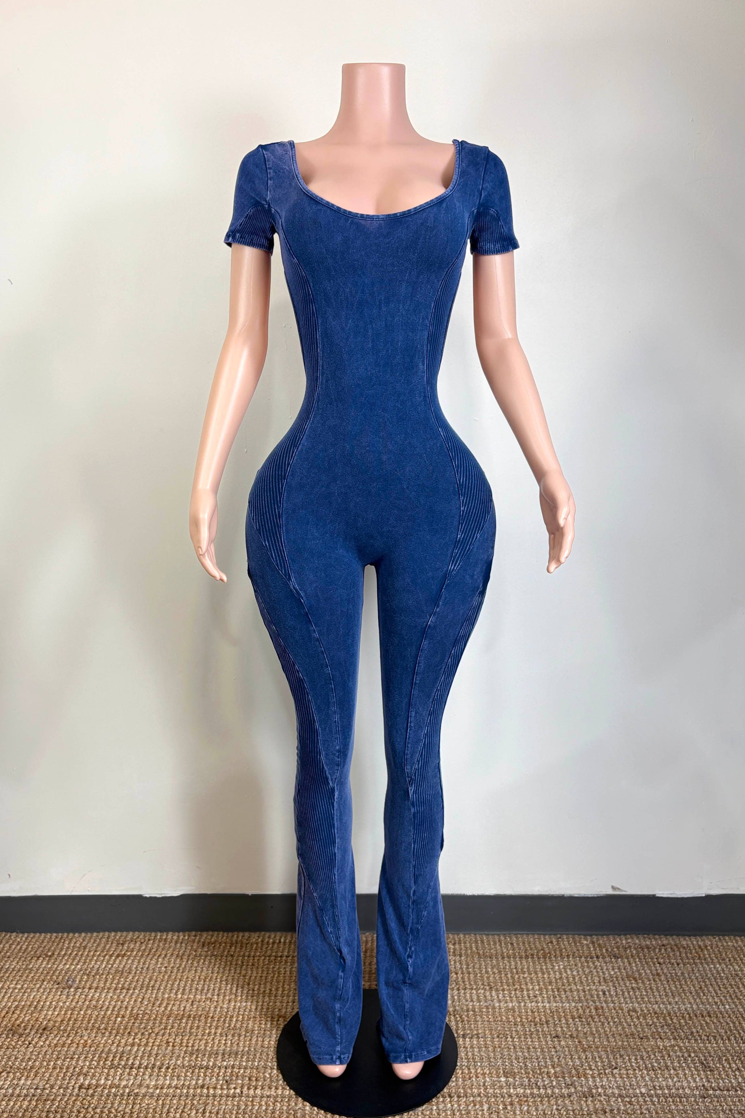 Dalia Studio – wholesale Jumpsuit – Women&#x27;s – MINERAL WASH OPEN BACK FLARE JUMPSUIT12