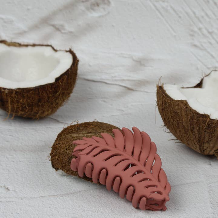 Nakoa The Label - Wholesale Hair clip – Women’s - Claw Clip - Leaf - Champagne