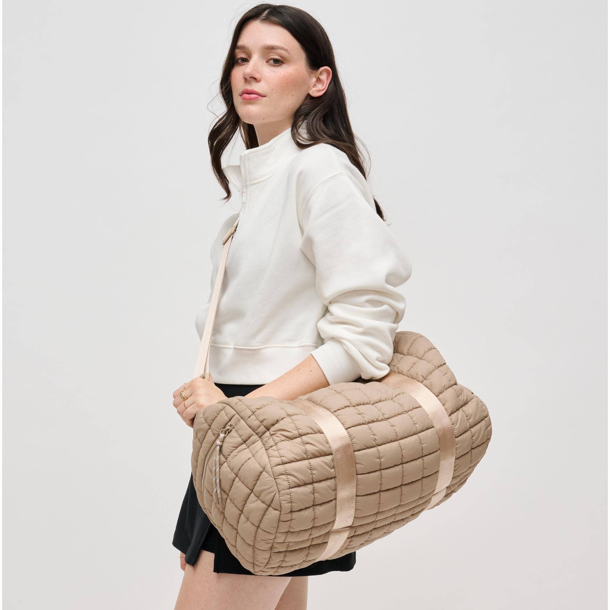 Urban Expressions - Wholesale Weekender Bag - Women's - Ty Quilted Puffer Nylon Duffel17