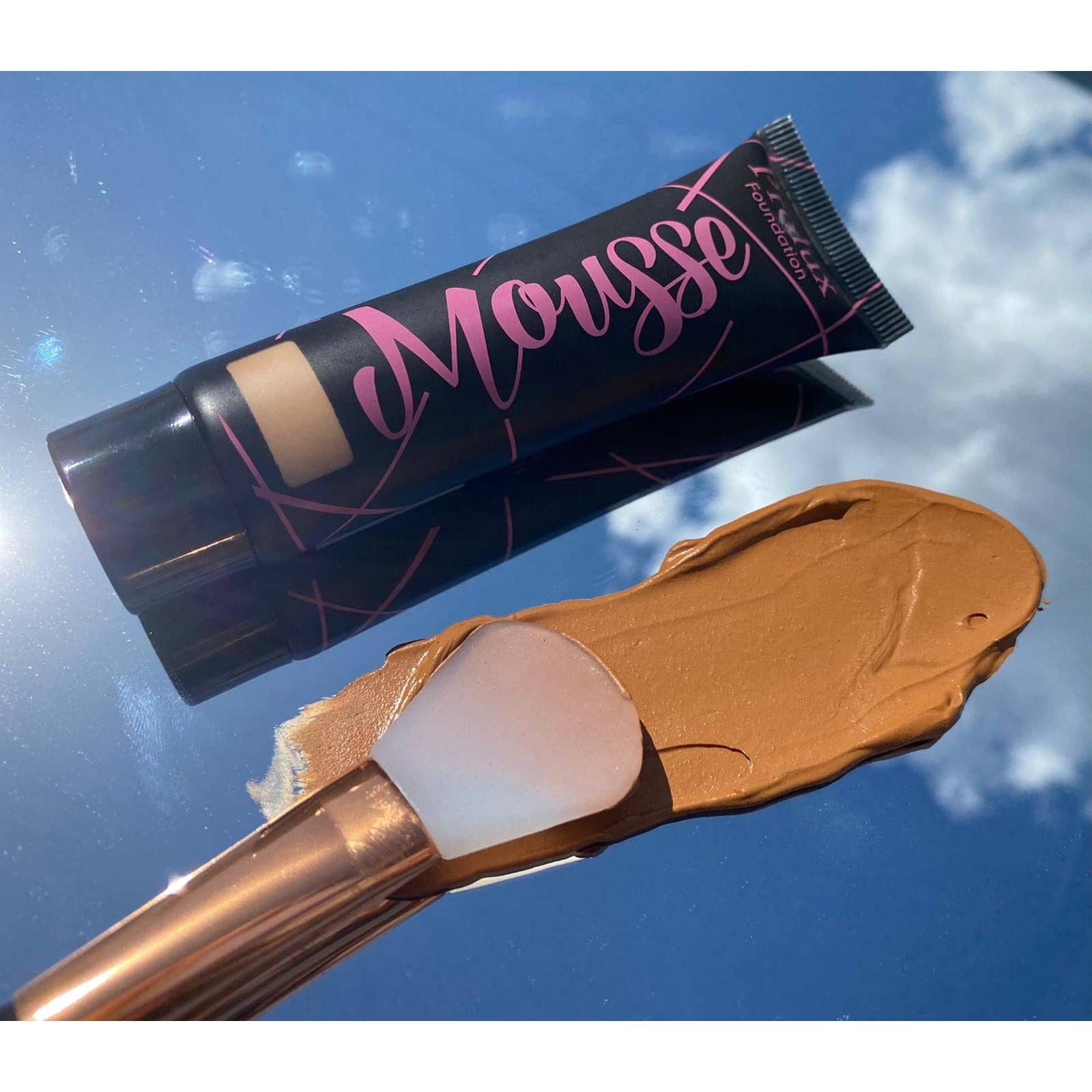 VIAI Beauty - Wholesale Foundation - PROLUX Mousse Foundation24