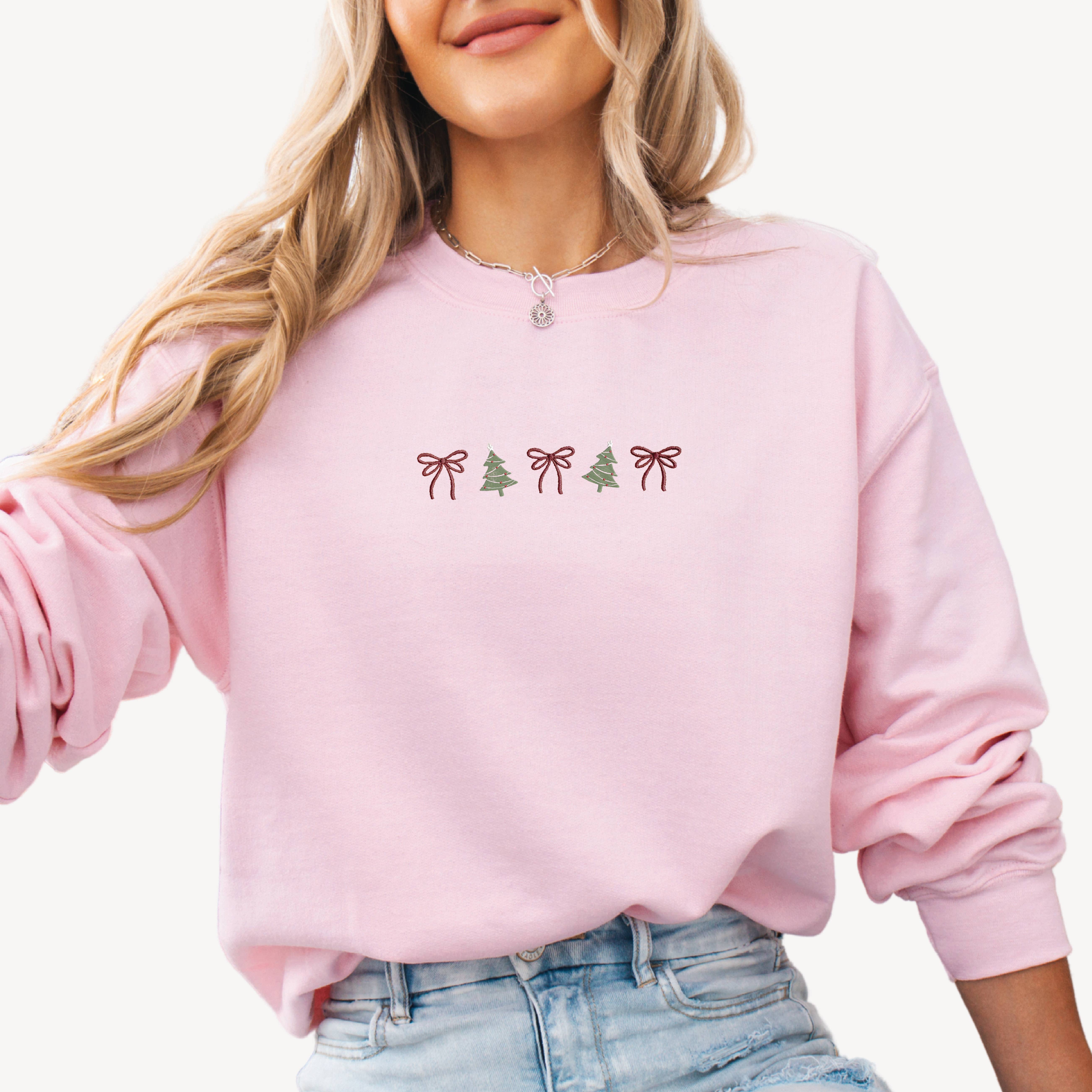 P E T I T R U E - Wholesale Sweatshirt - Women's - Embroidered Christmas Crewneck Sweatshirts Holiday Sweaters3