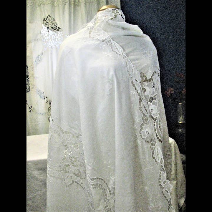 Eastern Sunrise Lace And Linens Inc. – wholesale Duk – Point de Venice Needle Lace Sällsynt tyg Bomull Organdy Bord